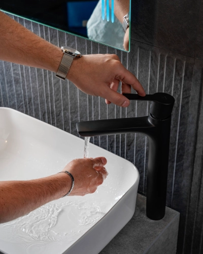 نکات کلیدی که قبل از خرید شیر روشویی پایه بلند باید بدانید